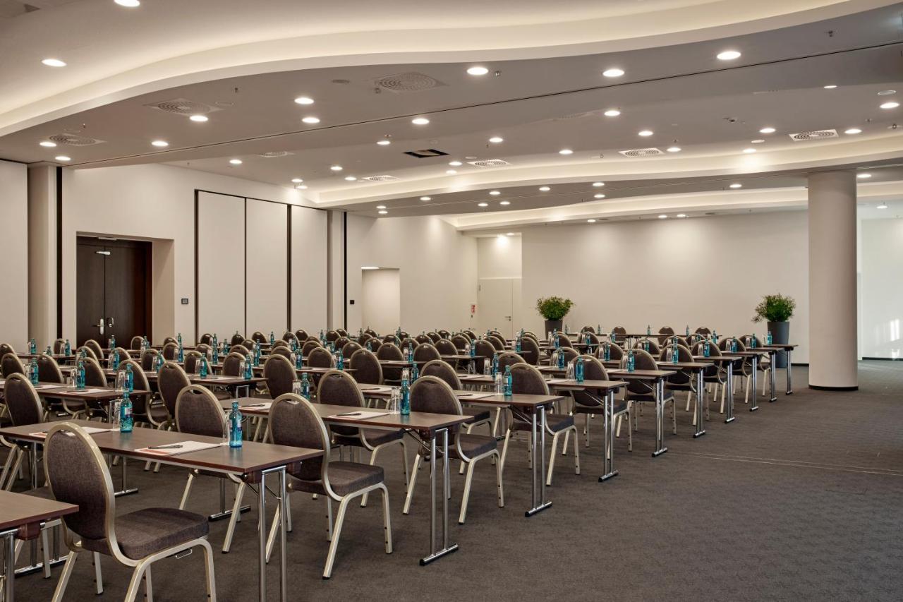 Hyperion Hotel Хамбург Екстериор снимка The meeting hall