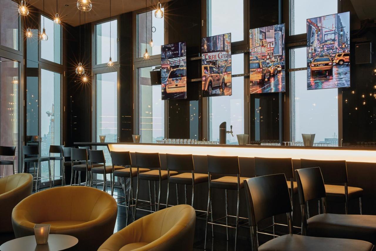 Hyperion Hotel Хамбург Екстериор снимка The Sky Bar